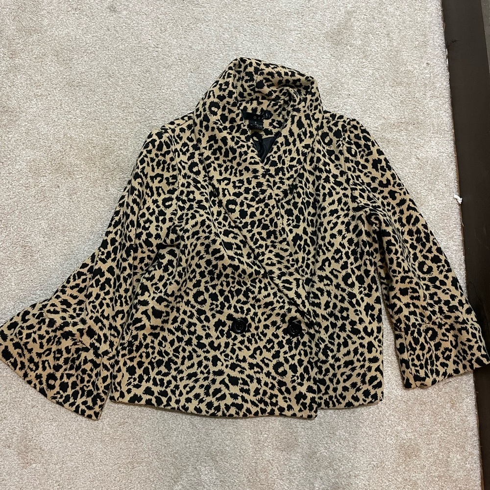 Leopard Print Double-Breasted Cropped Blazer